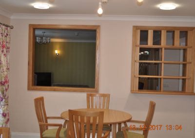 dining table with mirror